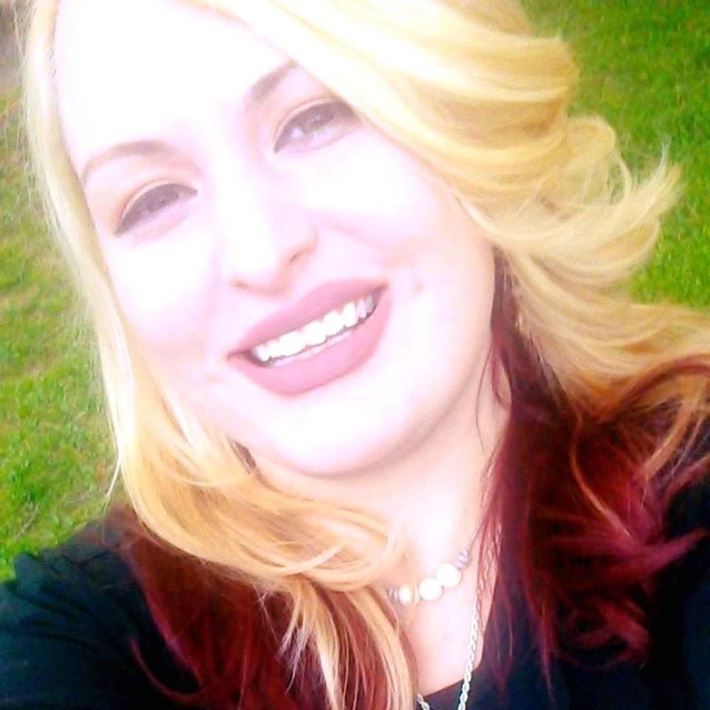 Meet your Posher, Christina